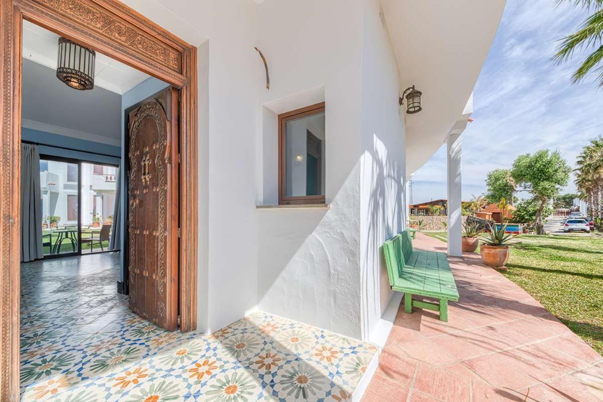 Apartamentos Turisticos Bahia De Trafalgar Zahora Exteriér fotografie